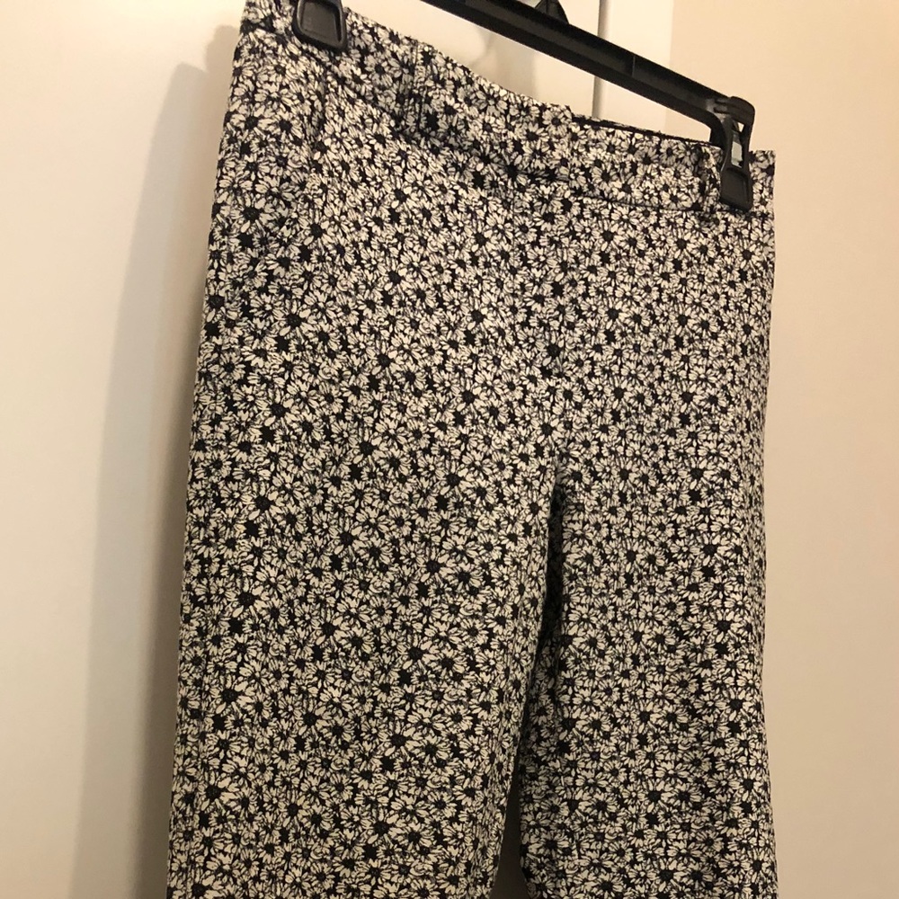 Miss Selfridge Daisy Print Trousers